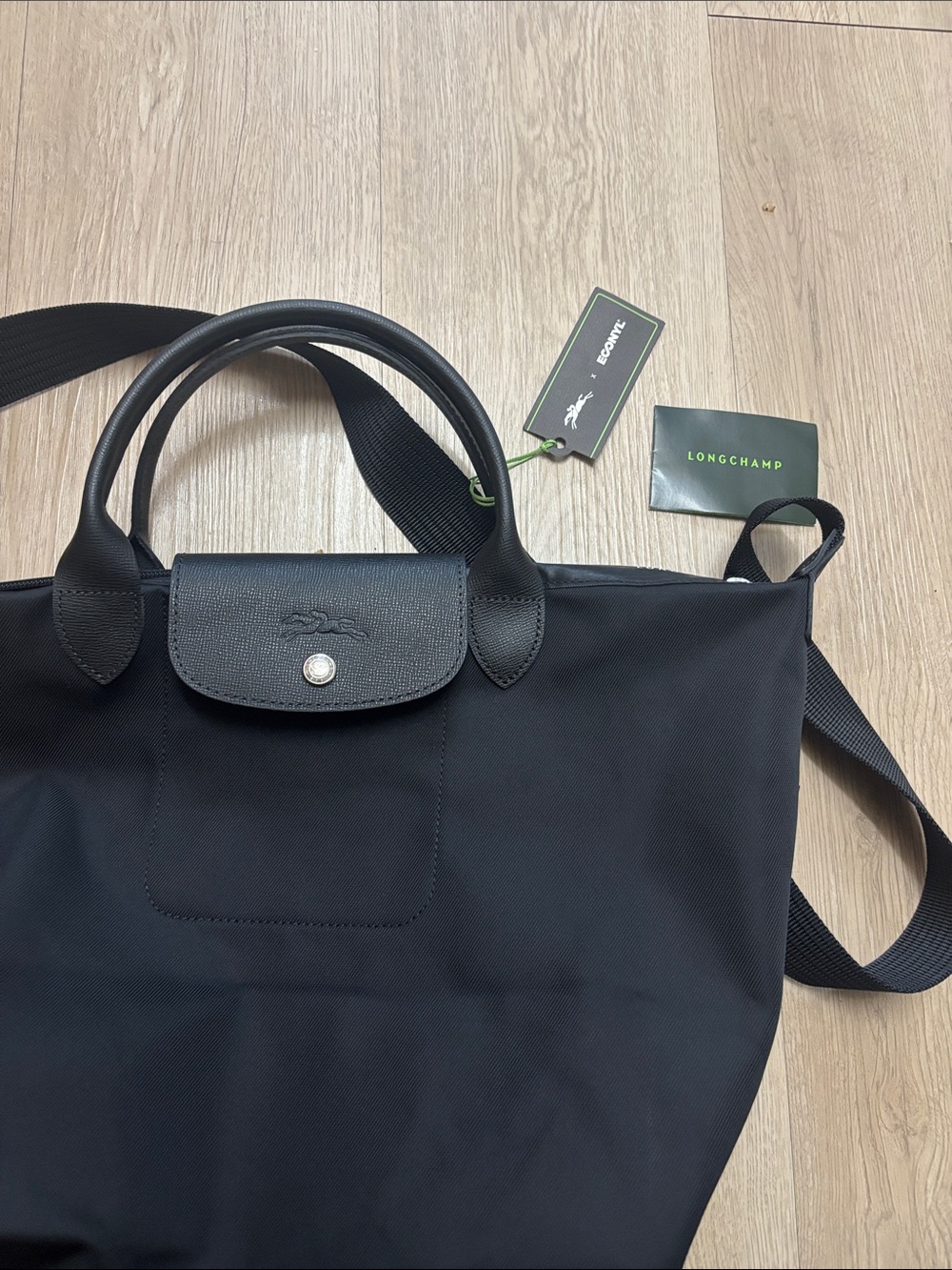 Longchamp new with tag Black Le Pliage Nylon Tote with Shoulder Strap - Picture 11 of 12